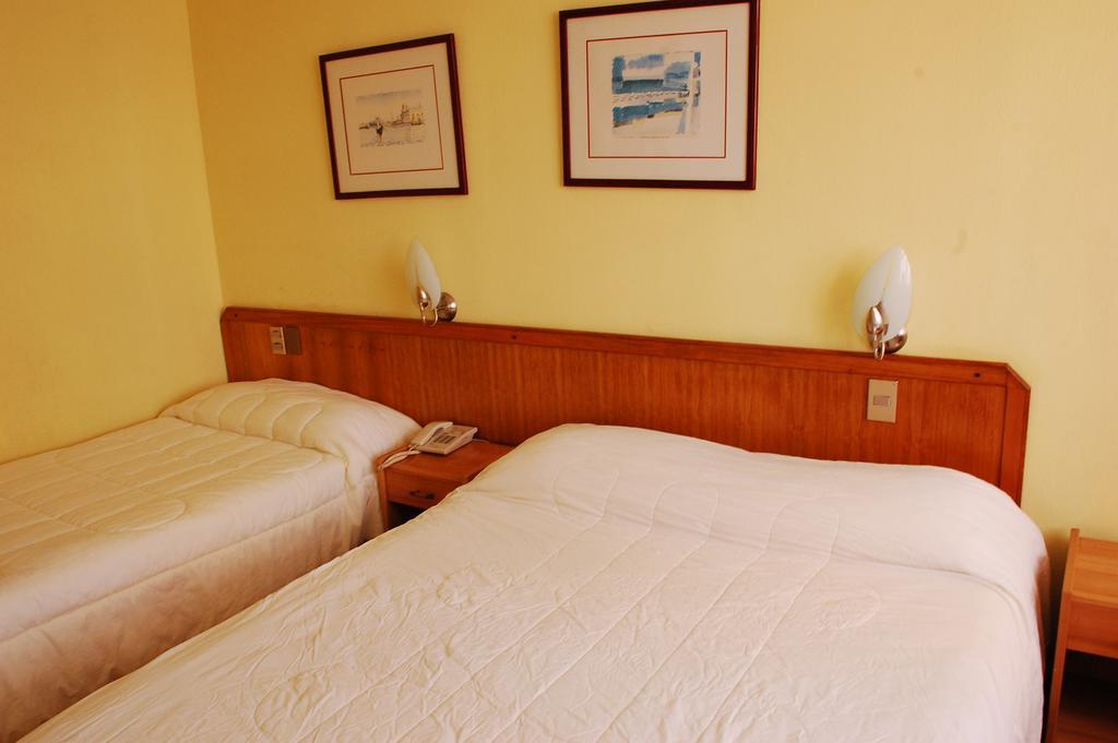 Hotel Jham Икике Екстериор снимка