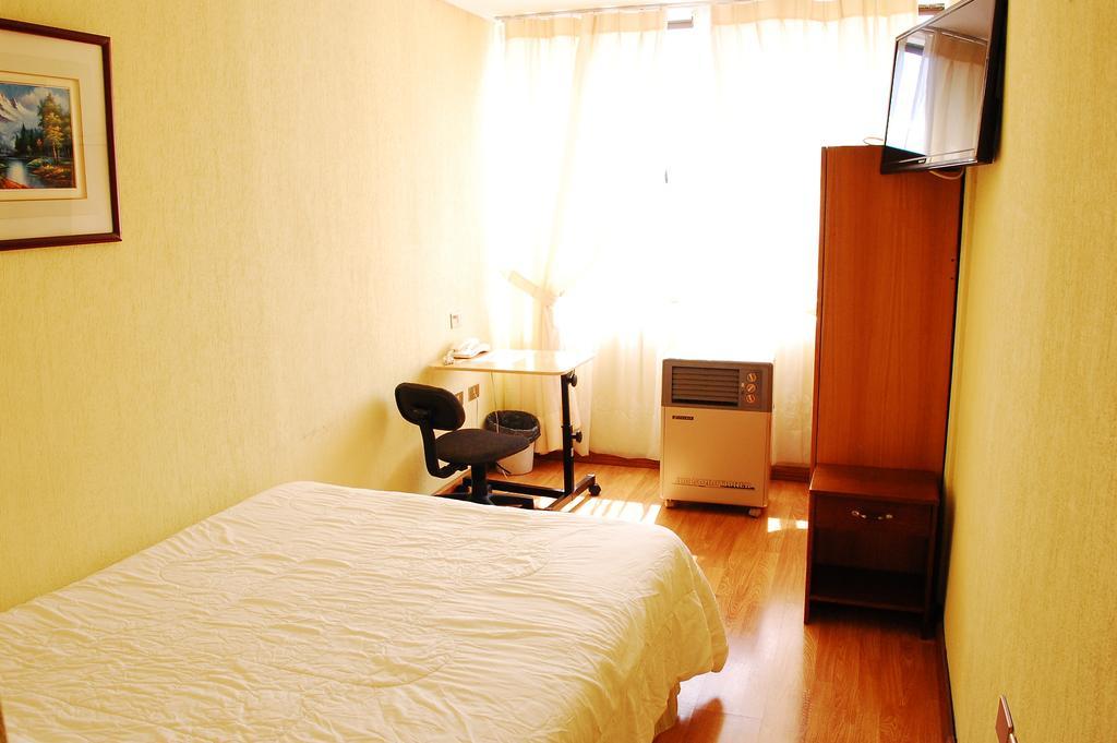 Hotel Jham Икике Екстериор снимка